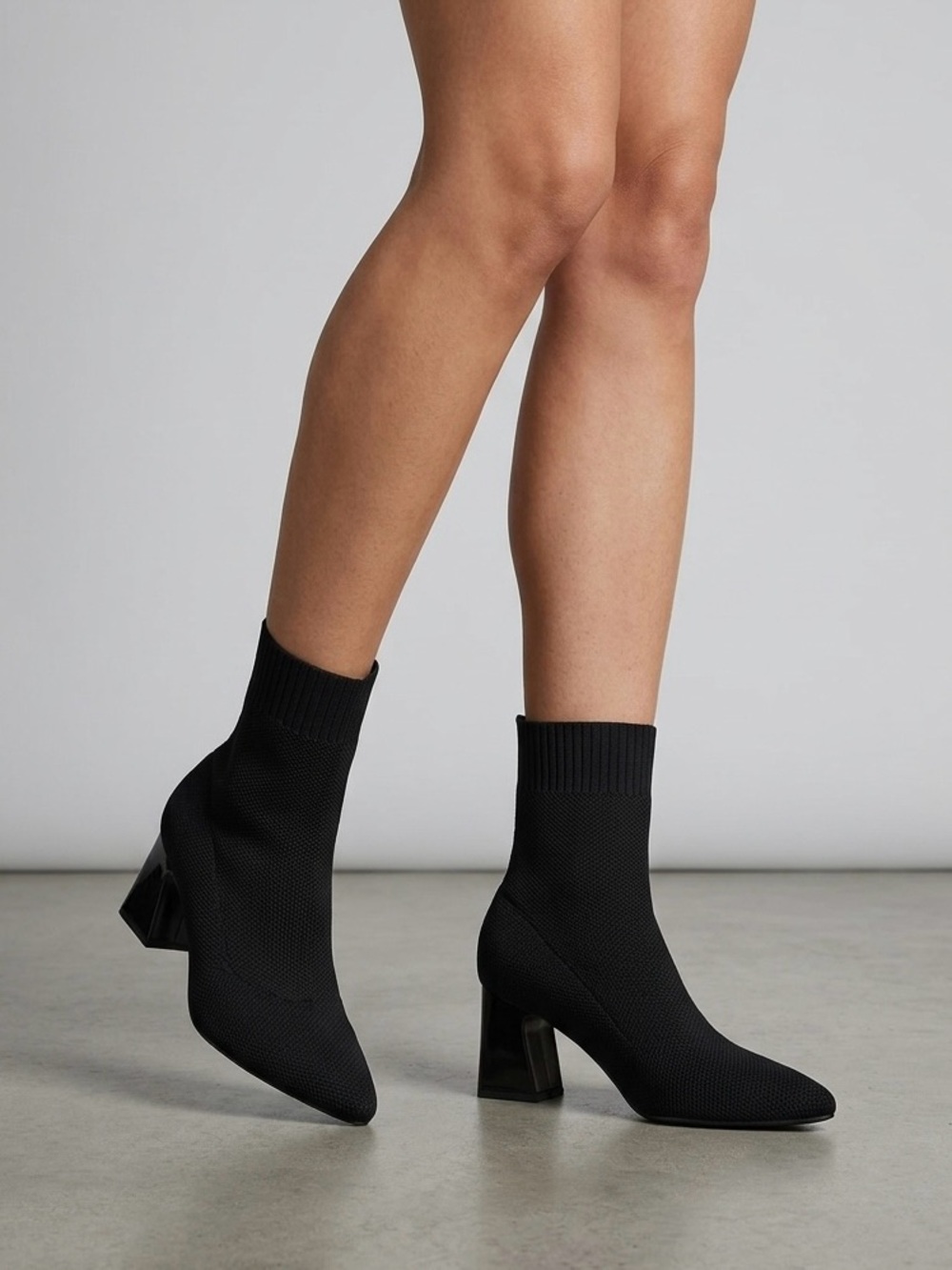 Elegant Black Women's Shoes